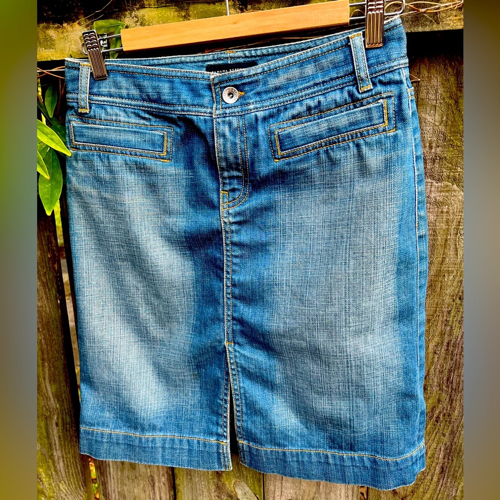 Banana Republic Denim Pencil Skirt